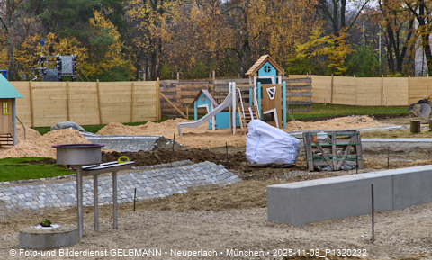 07.11.2025 - Spielsachen für unseren Kindergarten an er Heinrich-Wieland-Straße