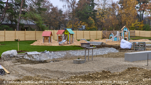 07.11.2025 - Spielsachen für unseren Kindergarten an er Heinrich-Wieland-Straße